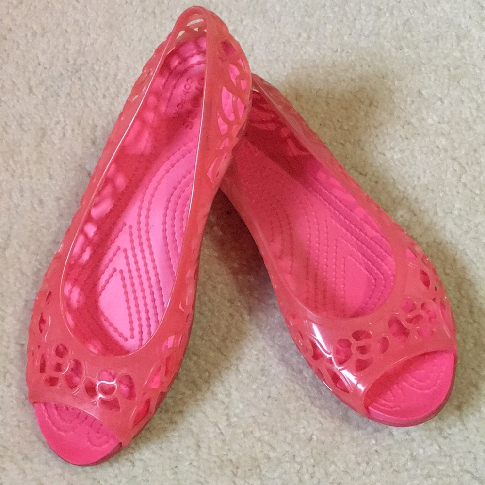 Crocs Isabella flats size 7
